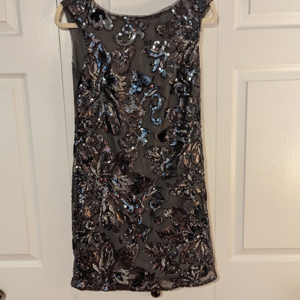 Black and white market Cocktail Dress size 8P sequin new - Picture 3 of 10